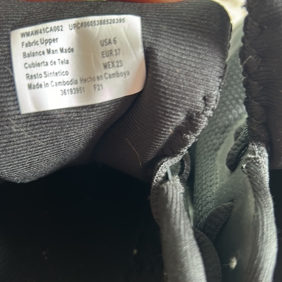 Women's Slip Resistant shoes - Picture 7 of 9